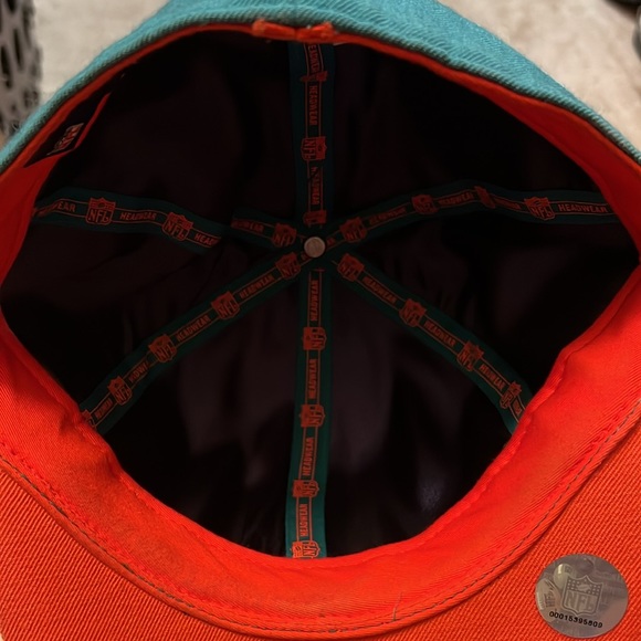 Reebok size 7 1/2 cap - Picture 5 of 5